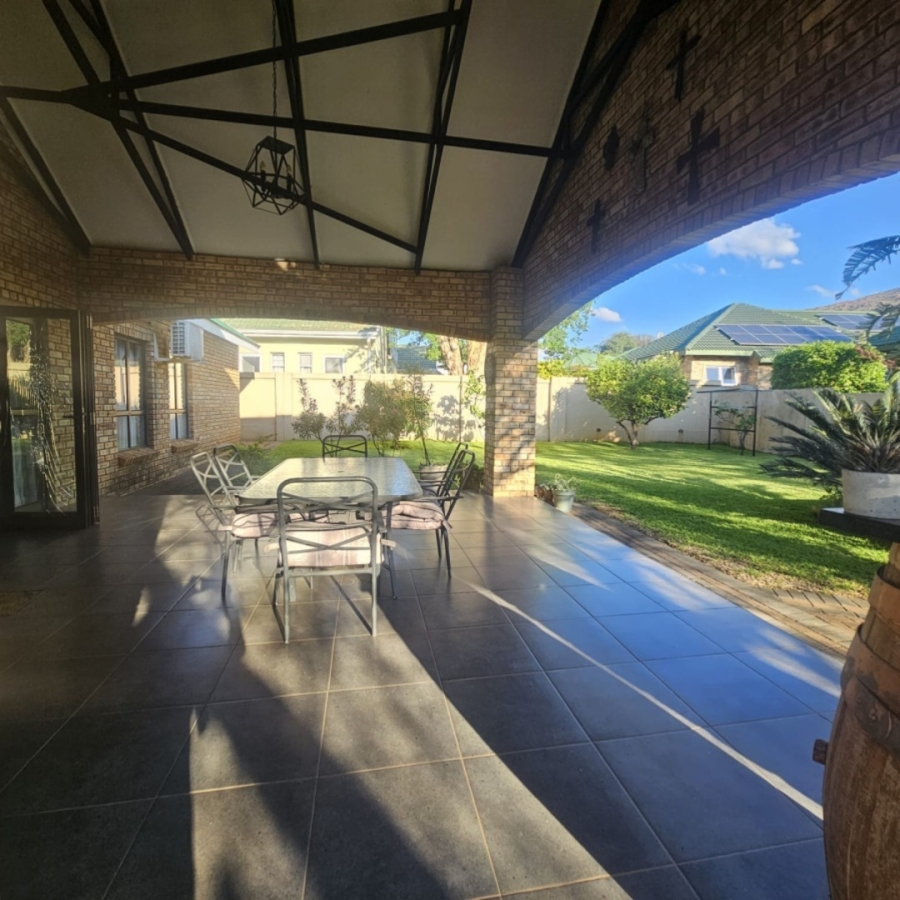 To Let 3 Bedroom Property for Rent in Wigwam North West